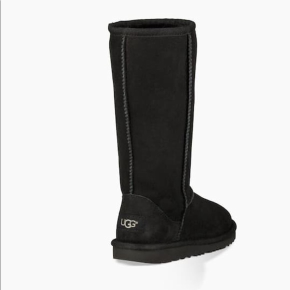 Tall UGG boots - Picture 3 of 3